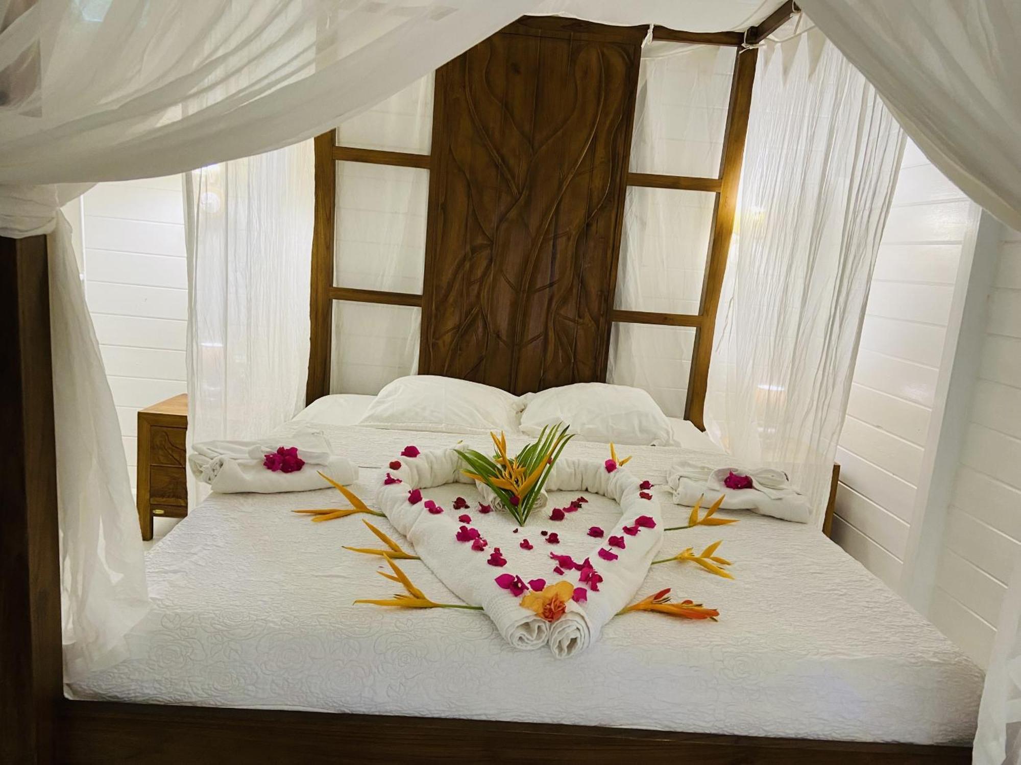 Eden Paradise Ecolodge & Spa Sainte-Luce Kamer foto